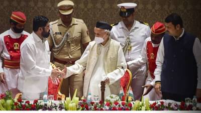 CM of Maharashtra : शिंदेंची बंडखोरी शिवसेनेलाही मान्य? सामनाची हेडलाईन खूप काही बोलून गेली!