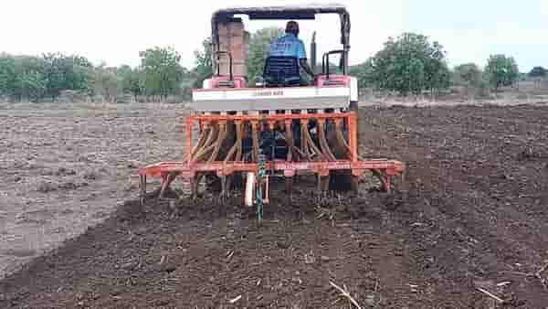 Kharif Season : उत्पादन बेभरवश्याचे, वाढती महागाई अन् खर्च मात्र शाश्वत, सांगा शेती करायची कशी?