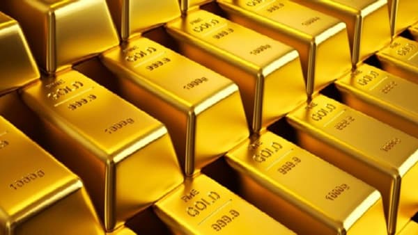 Today gold-silver price : सोन्याच्या दरात पुन्हा घसरगुंडी, चांदीच्या चकाकीत मात्र वाढ; काय आहेत आजचे दर?