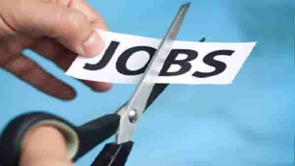 IT Sector : आयटी कंपन्यांना मंदीचा मोठा फटका; नफ्यात घसरण, कंपन्यांकडून कर्मचारी कपातीचे पाऊल