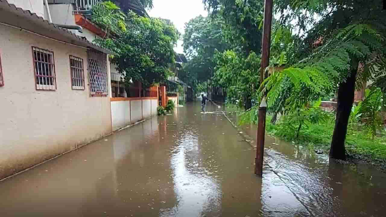 Ambernath Rain : अंबरनाथमध्ये पावसाची मुसळधार सुरुच, शहरातील रस्ते जलमय