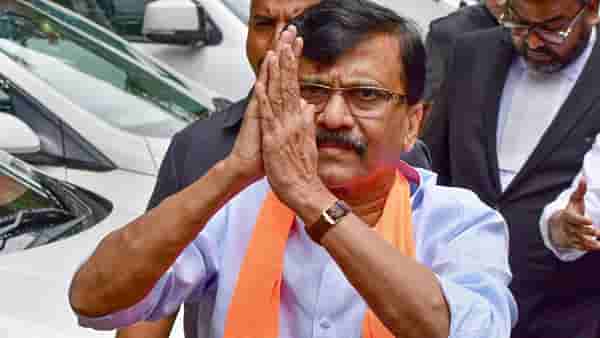 Sanjay Raut ED Inquiry : ईडीचा पेपर राऊतांसाठी किती अवघड गेला? 10 तासांच्या चौकशीनंतर राऊतांची पहिली प्रतिक्रिया