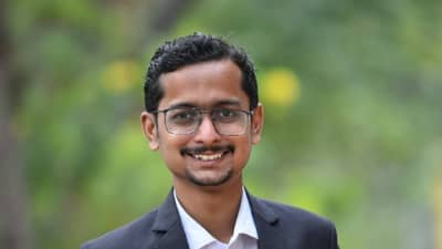 Global Leader : ॲड. दीपक चटप ब्रिटिश सरकारचा चेव्हनिंग ग्लोबल लीडर, 45 लाखांची शिष्यवृत्ती मिळवणारा देशातील पहिला तरुण वकील