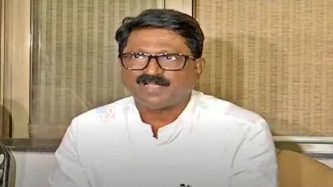 Arvind Sawant : व्हिपचा भंग करणाऱ्या 39 आमदारांवर कारवाई करा, शिवसेनेची विधानसभा अध्यक्षांकडे मागणी; अरविंद सावंत यांची माहिती