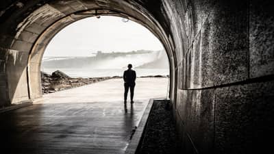 Niagara Falls: जगातील सर्वांत प्रसिद्ध नायगारा धबधब्याचे सौंदर्य अनुभवा अगदी जवळून; ह्यूपॉइंटवर पोहचण्यासाठी 2200 फूट लांबीचा भुयारी मार्ग