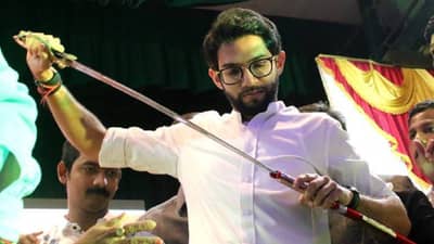 Shiv Sena: मध्यावधी निवडणुकांसाठी शिवसेना तयार, प्रचंड ताकदीने पुन्हा विधानसभेत भगवा फडकवू , आदित्य ठाकरेंचा विश्वास, म्हणाले, जे पळाले...