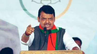 Devendra Fadnavis : मी पुन्हा आलो वर शिवसेनेचा निशाणा, फडणवीसांचं भाषण उसने अवसान! सामनातून टीका