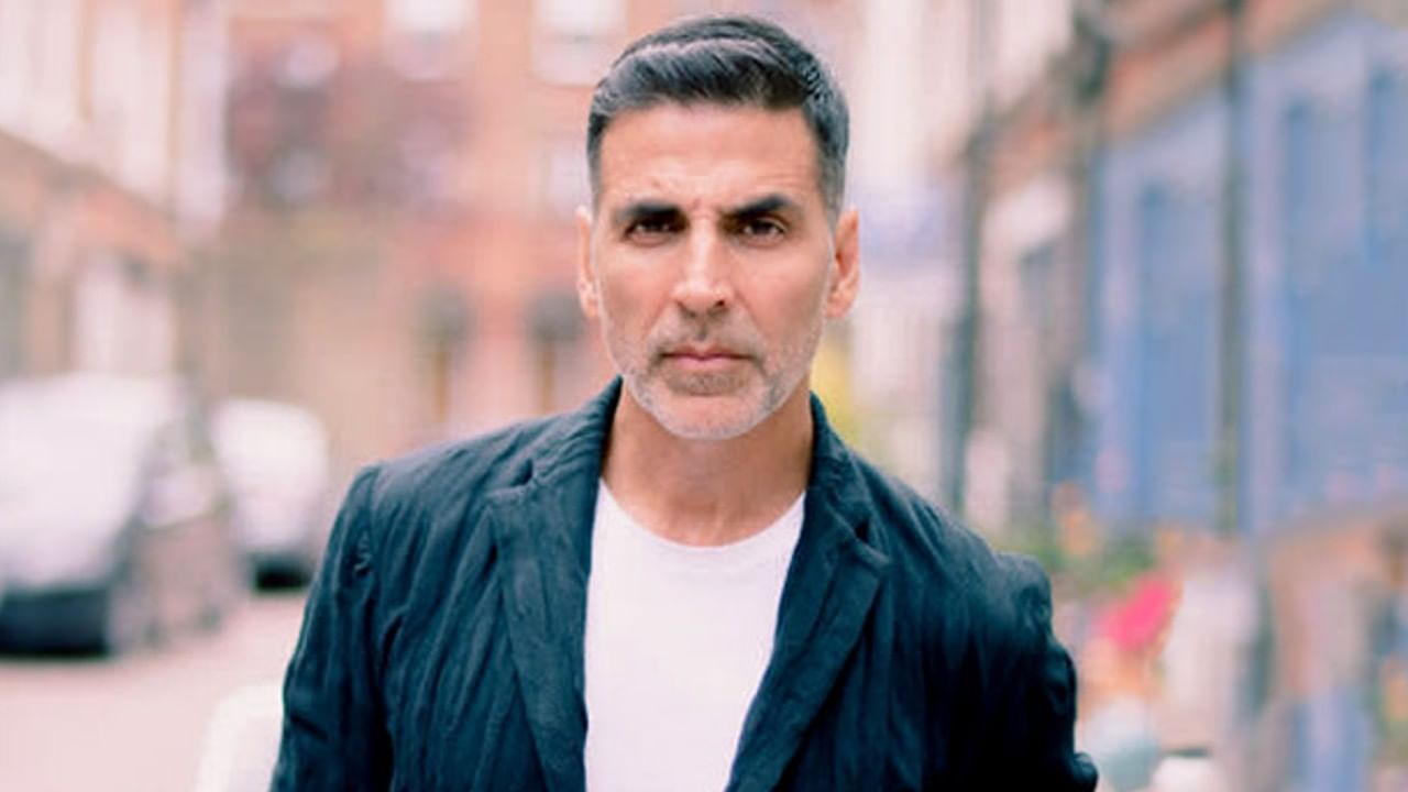 Akshay Kumar: आपल्या फ्लॉप चित्रपटांसाठी अक्षयने 'या' व्यक्तीला ठरवलं जबाबदार