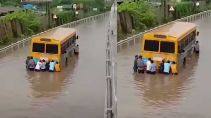 Mumbai Rains: पाण्यात स्कूल बस अडकली! Mumbai Rains: पाण्यात स्कूल बस अडकली!