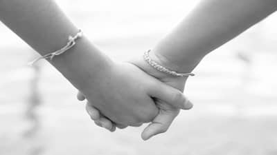 Nagpur : नागपूरमध्ये सख्खा बहिणींचा अचानक एका मागोमाग एक गूढ मृत्यू! वय अवघं 6 आणि 3 वर्ष