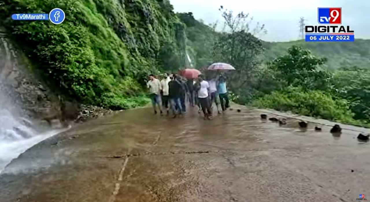 Amit Thackeray : नियोजित कार्यक्रम बाजूला ठेवून अमित ठाकरे पोहोचले थेट सिंधुदुर्गातल्या जंगलात...