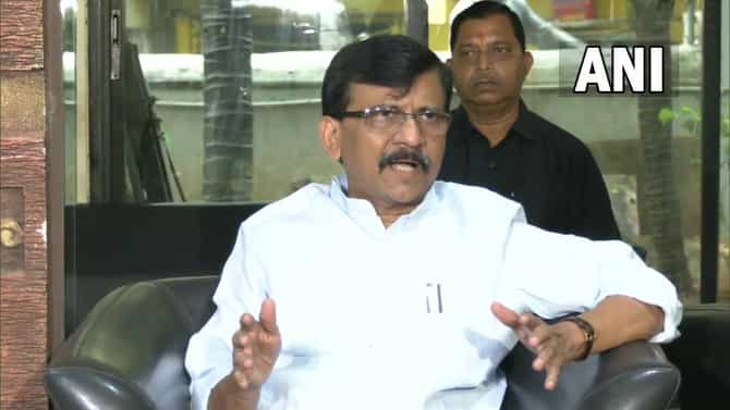 Sanjay Raut | शरद पवारांची स्तुती का करतो? संजय राऊतांचं थेट उत्तर, नाशिक दौऱ्यापूर्वी सिल्वर ओकवर!