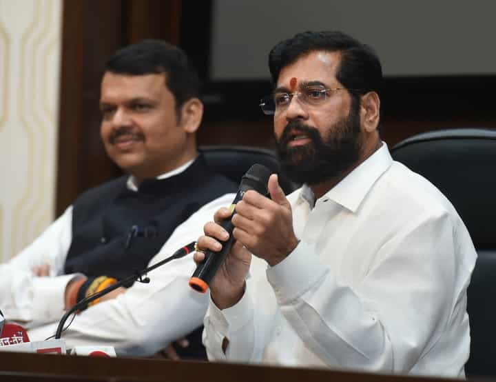 CM Eknath Shinde :' लोकशाहीत बहुमत आणि नंबरला महत्व! आम्ही नियमाप्रमाणे सरकार स्थापन केलं', मुख्यमंत्री एकनाथ शिंदे यांचा भीमटोला, सरकार स्थापनेसाठी दिला कायद्याचा हवाला CM Eknath Shinde :' लोकशाहीत बहुमत आणि नंबरला महत्व! आम्ही नियमाप्रमाणे सरकार स्थापन केलं', मुख्यमंत्री एकनाथ शिंदे यांचा भीमटोला, सरकार स्थापनेसाठी दिला कायद्याचा हवाला