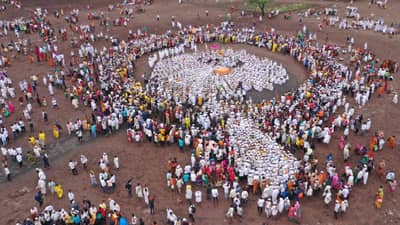 Pandharpur Wari 2022 : आषाढी वारीसाठी पंढरी सजली, मुख्यमंत्री शिंदे यांच्या हस्ते होणार रविवारी महापुजा