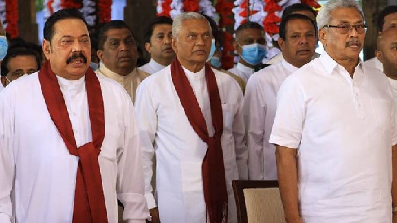 Sri Lanka Crisis : 9 मे, 9 जून, 9 जुलै, राजपक्षे कुटुंबीयांसाठी 9 नंबरचा कसा संबंध? Sri Lanka Crisis : 9 मे, 9 जून, 9 जुलै, राजपक्षे कुटुंबीयांसाठी 9 नंबरचा कसा संबंध?