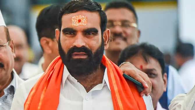हिंमत असेल तर... शिवसैनिकांच्या अटकेनंतर धमकी देणाऱ्या संतोष बांगर यांना शिवसेनेचे ओपन चॅलेंज
