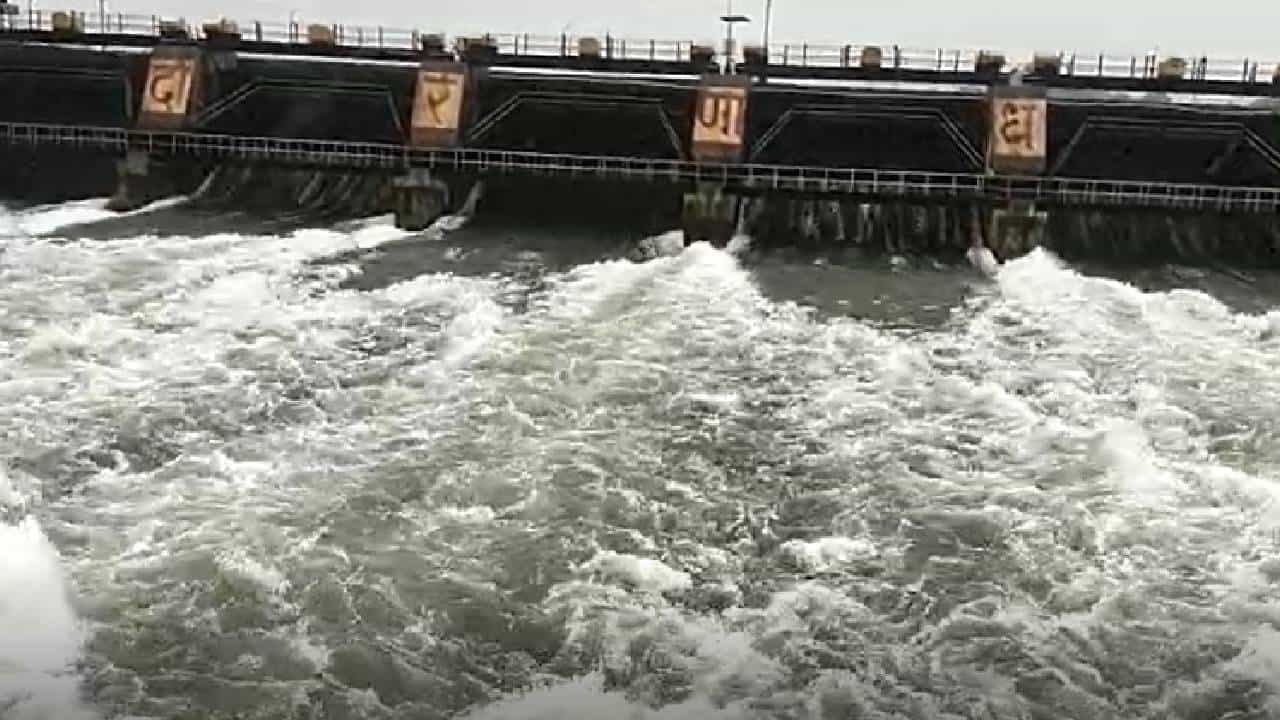 Nashik Rain Update : नाशिकच्या इगतपुरीमध्ये पावसाची जोरदार बरसात, 24 तासात 132 मिमी पावसाची नोंद