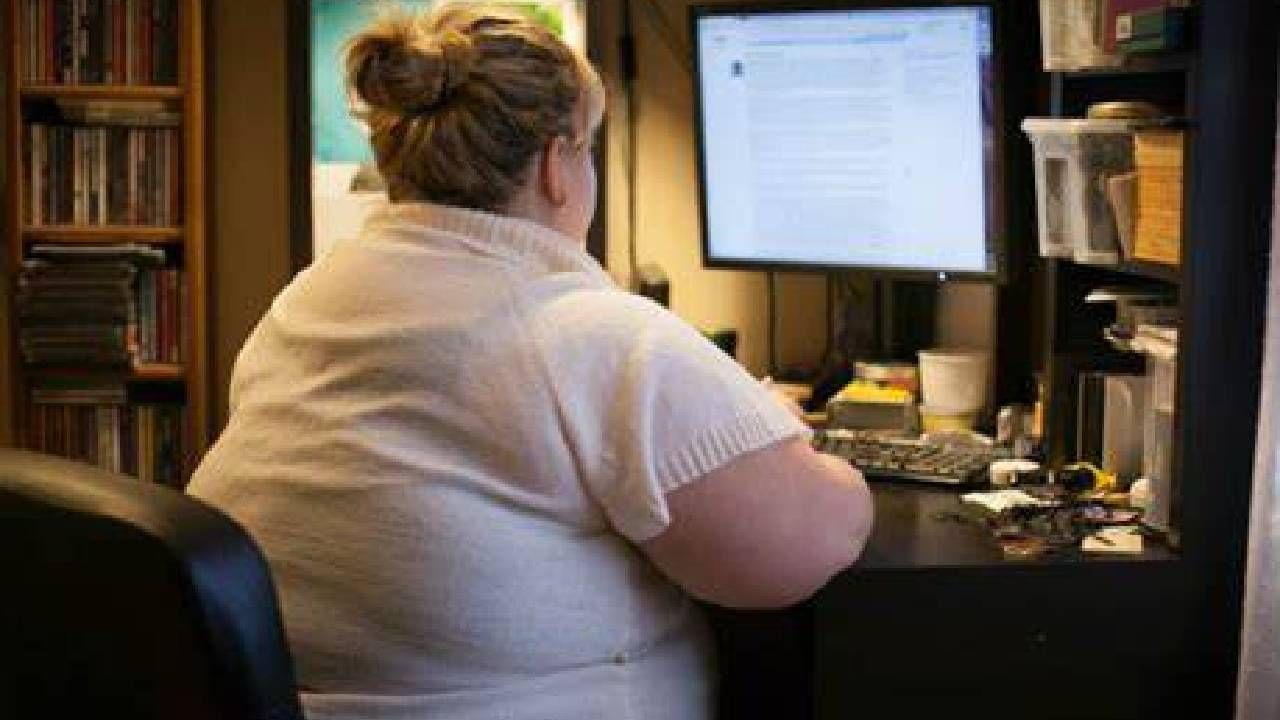 Obesity Causes : मांसाहार केल्यामुळे वाढतो स्थूलतेचा धोका ? जाणून घ्या कारणे