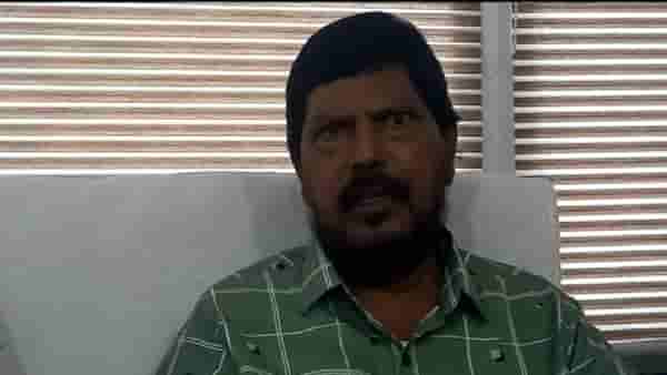 Ramdas Athavale : राज्य मंत्रिमंडळात आम्हालाही एक मंत्रीपद मिळावं! केंद्रीय सामाजिक न्याय राज्यमंत्री रामदास आठवलेंची मागणी