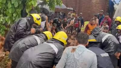 Mumbai Land slide: वसईत दरड कोसळून बाप-लेक ठार; पवईतही घरावरच कोसळली दरड; कात्रज घाटात रस्तावर दगड