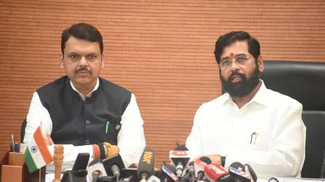 Eknath Shinde : 75 दिवसांमध्ये राज्यभरातील नागरिकांना मिळणार बुस्टर डोस, देशव्यापी मोहिमेत राज्याचा सहभाग