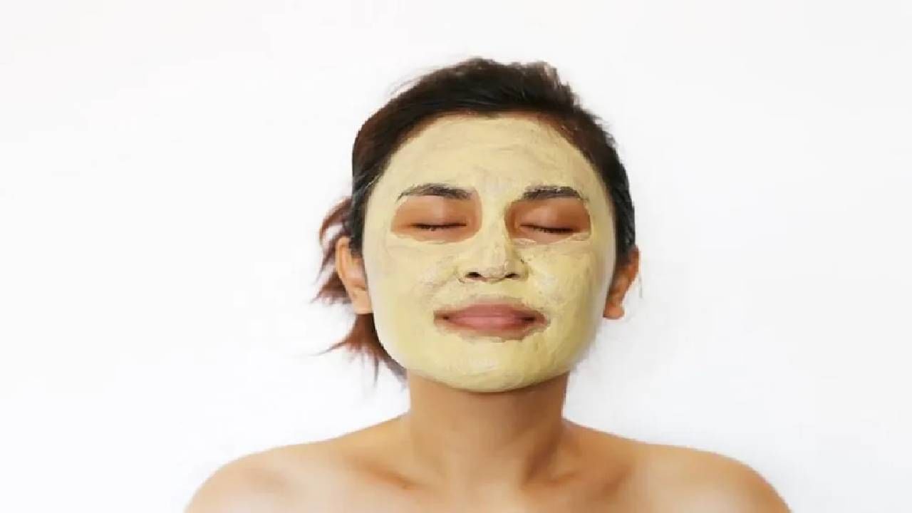 Skin care : चेहरा धुण्यासाठी फेसवॉशऐवजी वापरा 'ह्या' गोष्टी, त्वचेला मिळतील अनेक फायदे