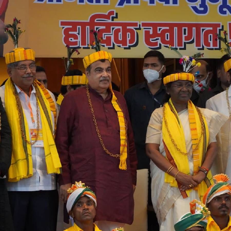 यावेळी भाजपकडून मोठ्या नेत्यांची फळी उपस्थित होती, त्यामध्ये केंद्रीय मंत्री नितीन गडकरी, केंद्रीय मंत्री नारायण राणे, भाजप प्रदेशाध्यक्ष चंद्रकांत पाटील असे नेते दिसून आले.