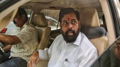 Cm Eknath Shinde : मी जाईन तिकडे माझं मंत्रालय, गाडीतूनही काम सुरूच, विरोधकांच्या टीकेला मुख्यमंत्र्यांचं सणसणीत उत्तर