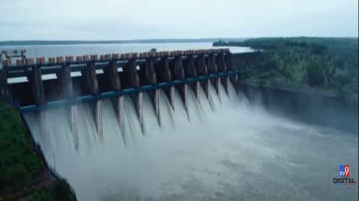 Amravati : अमरावतीत पावसाची संततधार; अप्पर वर्धा धरणाचे 13 दरवाजे उघडले Amravati : अमरावतीत पावसाची संततधार; अप्पर वर्धा धरणाचे 13 दरवाजे उघडले