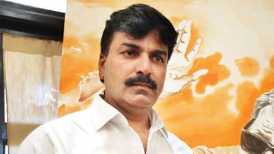 खासदार राहुल शेवाळे यांच्यावर खोटे आरोप; ब्लॅकमेल करणाऱ्या त्या महिले विरोधात अखेर गुन्हा दाखल