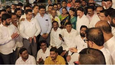 Shivsena : बदलापुरातून शिवसेना सपाट, सर्व माजी नगरसेवक शिंदे गटात, पदाधिकारी, महिला आघाडी आणि युवा सैनिकांचाही सेनेला जय महाराष्ट्र