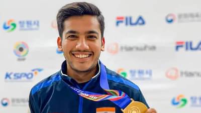 Aishwary Pratap Singh : ISSF विश्वचषक स्पर्धेत भारताला सुवर्णपदक, ऐश्वर्यानं हंगेरियन खेळाडूचा केला पराभव