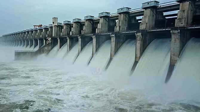 Aurangabad: 68 टक्के भरले जायकवाडी धरण; नदीकाठच्या 35 गावांना सतर्कतेचा इशारा