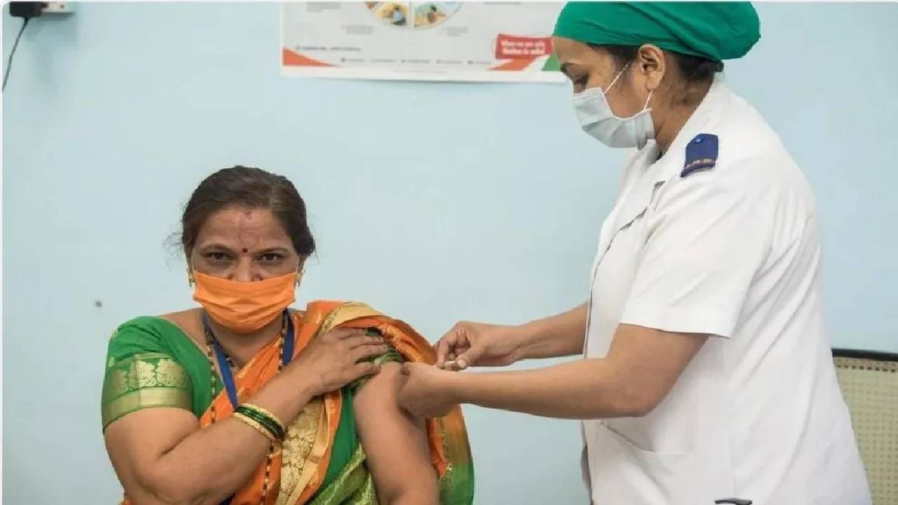 Corona vaccination | भारताने कोरोना लसीकरण मोहिमेत रचला इतिहास, 200 कोटी डोसचा टप्पा अखेर पूर्ण!
