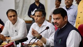 Video Devendra Fadnavis : आमचं पुनर्वसन झालं पाहिजे, आम्हाला दोन शब्द लिहून द्या, वर्ध्यात महिला आक्रमक, देवेंद्र फडणवीस म्हणाले…