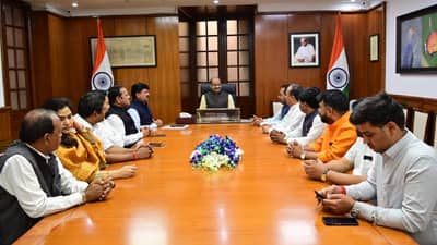 Eknath Shinde : शिंदे गटाचे राहूल शेवाळे गटनेते, तर भावना गवळी प्रतोदपदी कायम, लोकसभा अध्यक्षांची मान्यता; आता ठाकरेंच्या भूमिकेकडे लक्ष