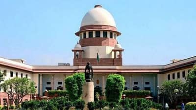 Supreme Court : स्थलांतरित मजूरांच्या हक्कांकडे दुर्लक्ष करू नका; सुप्रीम कोर्टाची केंद्रासह राज्यांना तंबी