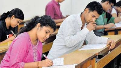 Board Exams: बोर्ड परीक्षांसंदर्भांत मोठी बातमी! PARAKH नावाची नवी परीक्षा येणार, कशी असेल परीक्षा वाचा...