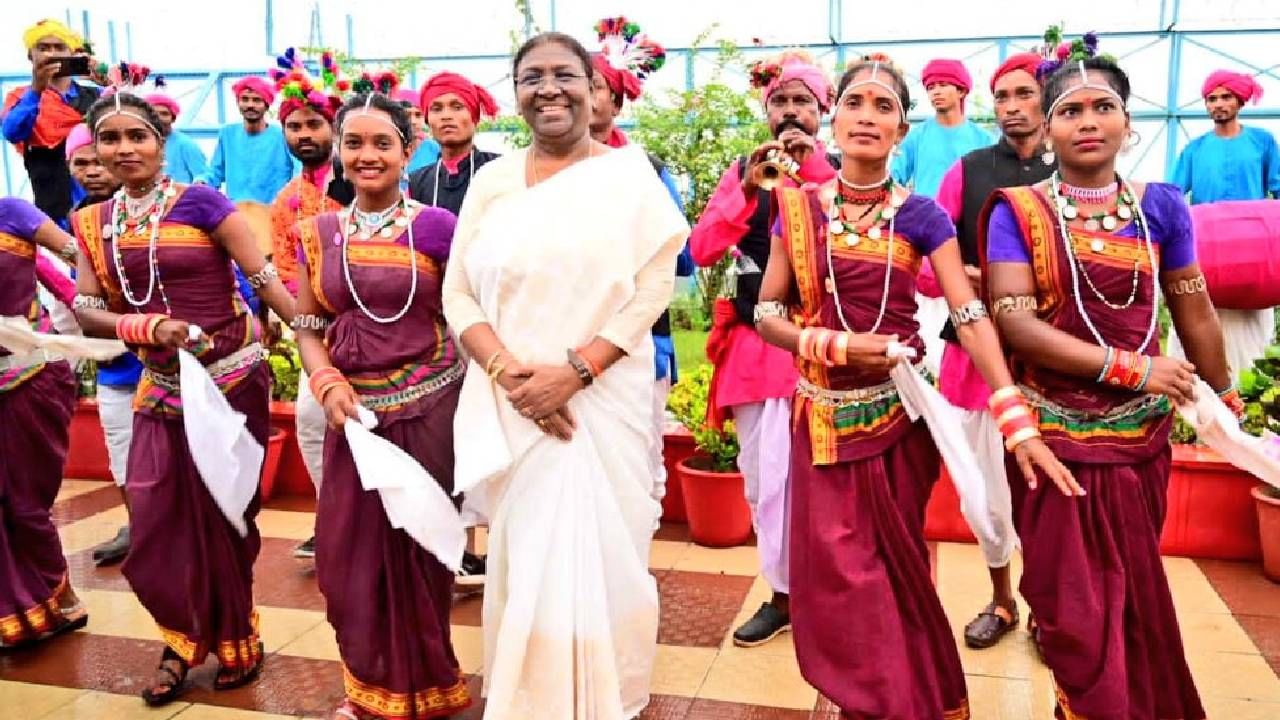 President Draupadi Murmu: ओडिशा ते राष्ट्रपती भवन प्रवास, 4 वर्षांत 2 मुलं आणि पतीच्या निधनाने झाल्या होत्या व्यथित, ध्यान-आध्यात्माने डिप्रेशनवर केली मात