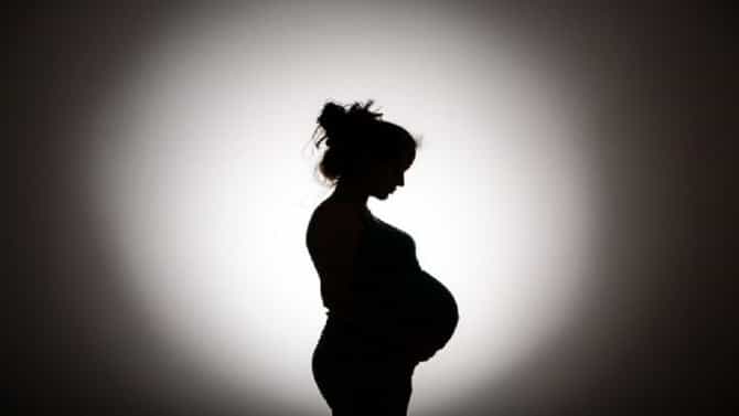 Abortion Decision: अविवाहित मुलींना गर्भपाताचा अधिकार; सर्वोच्च न्यायालयाने हायकोर्टाचा निर्णय बदलला