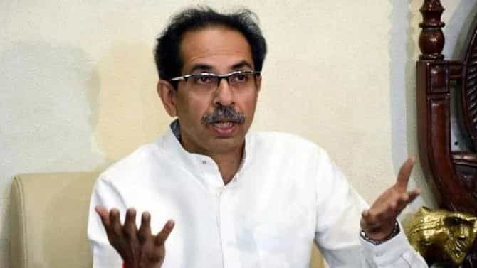 Shivsena : नाशिकच्या 34 नगरसेवकांनी घेतली उद्धव ठाकरेंची भेट, शिवसेना वाढवण्याबाबत केले मार्गदर्शन