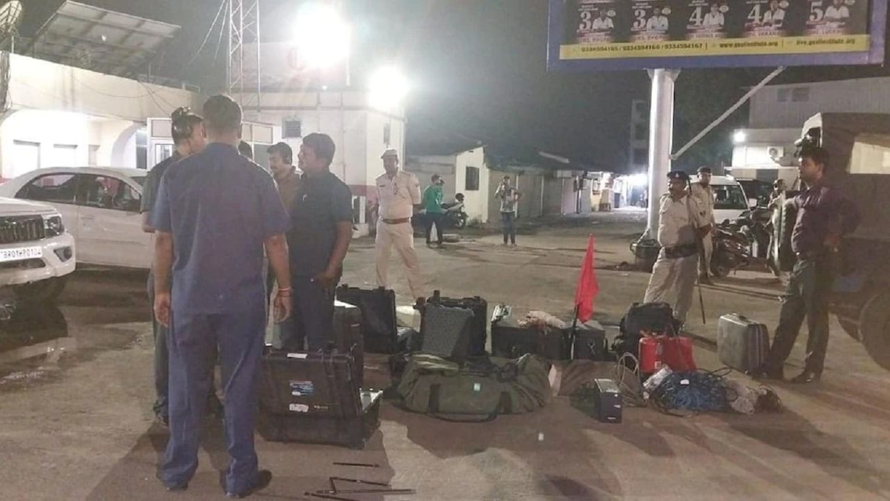 Patna Airport : प्रवाशाने विमानात बॉम्ब असल्याचा दावा केल्याने उडाली खळबळ, तपासणी करताना पोलिस चक्रावले