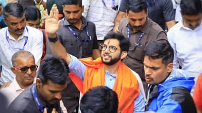 Aditya Thackeray : सध्याचे सरकार बेकायदेशीर अन् गद्दारही, आदित्य ठाकरे यांनी सांगितली सरकारची डेडलाईन