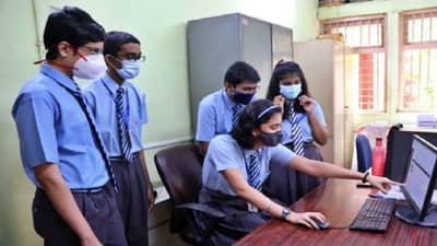 CBSE 10th Result : सीबीएसई दहावीचा निकाल जाहीर, पुणे सहाव्या क्रमांकावर! पाहा, सविस्तर यादी...