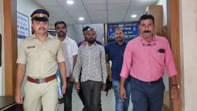 Mumbai Crime : महिलांचे अश्लील व्हिडिओ पाठवायचा, ब्लॅकमेल करुन शरीरसुखाची मागणी करणाऱ्या नराधमाला अटक