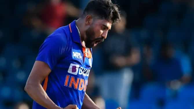 IND vs WI 1st ODI: 2 ओव्हर्समुळे मोहम्मद सिराज बनला हिरो, जाणून घ्या कशी लिहिली भारताच्या विजयाची स्क्रिप्ट, पहा VIDEO