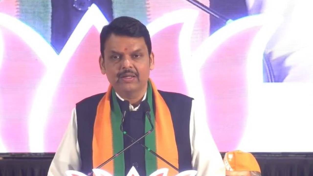 Devendra Fadnavis : अडीच वर्षे राज्य सरकारनं सूड उगविला, देवेंद्र फडणवीस म्हणतात, आता जनता खुला श्वास घेतेय