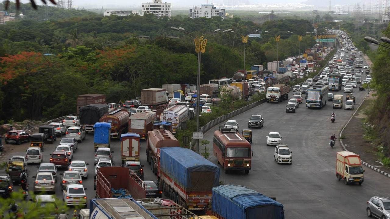 Sion-Panvel : सकाळी 7 ते 11, संध्या 5 ते रात्री 9! नवी मुंबईत अवजड वाहनांना बंदी, वाहतूक कोंडीमुळे निर्णय