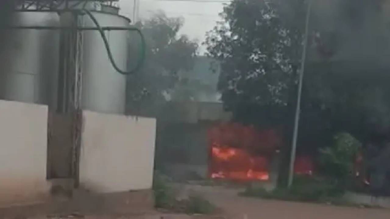 Hubli fire: हुबळीत भीषण अग्निकांड, चार जणांचा होरपळून मृत्यू, खासगी कारखान्यात लागली आग
