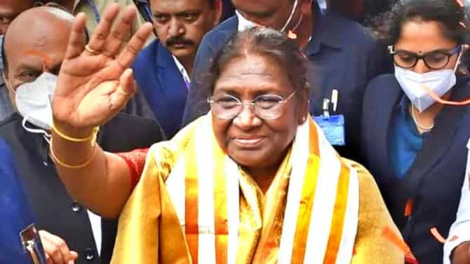 Droupadi Murmu Oath Taking Ceremony : 25 जुलैला द्रौपदी मुर्मू घेणार शपथ, 21 तोफांची दिली जाणार सलामी, वाचा...